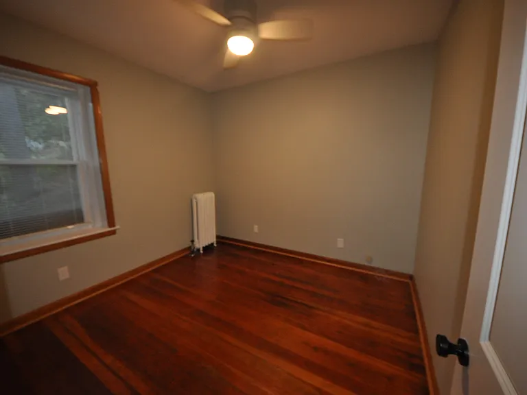 26 Johnson St #B — Photo 16