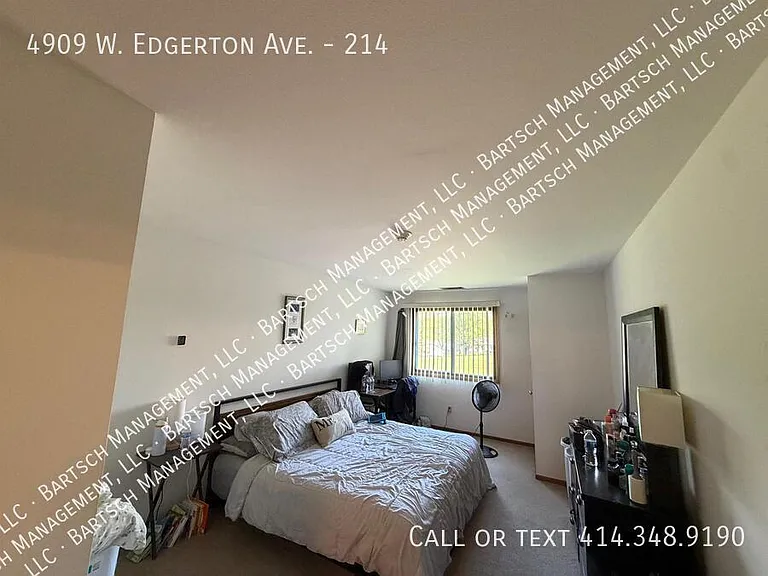 4909 W Edgerton Ave #214 — Photo 4