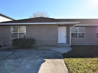 106 Sylvia St, Sulphur, LA 70663
