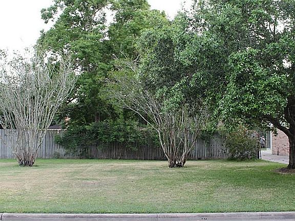view of front of spare lot
