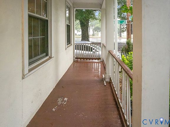 2nd image of 521 Catherine St