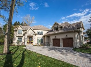 2073 Winnetka Ave, Northfield, IL 60093