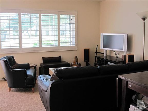 4th image of 274 Green Lea Pl