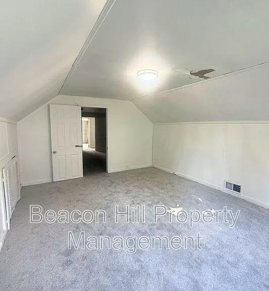 6514 Fullerton Ave — Photo 4