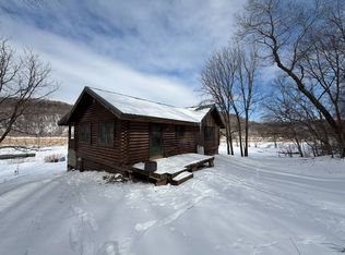 1969 Ferris Mill Rd, Decorah, IA 52101