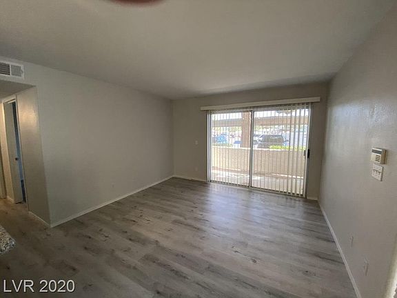 5th image of 3160 Tarpon Dr Unit 104
