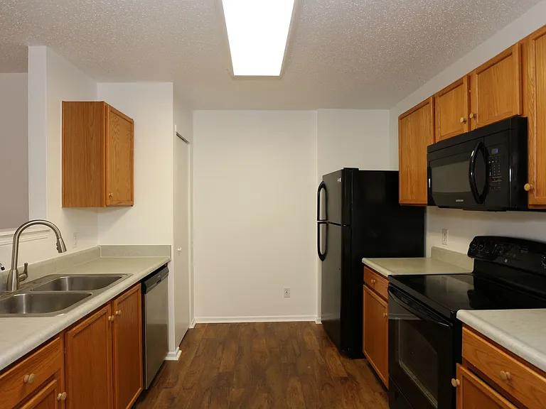 7937 Cork Bend Ln — Photo 5