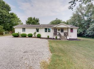 1461 Rutledge Ln E, Lebanon, TN 37087