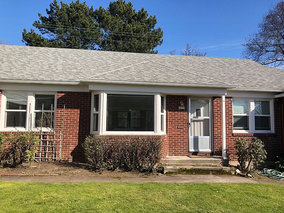 main26 26252639 SE Main St Portland OR Zillow