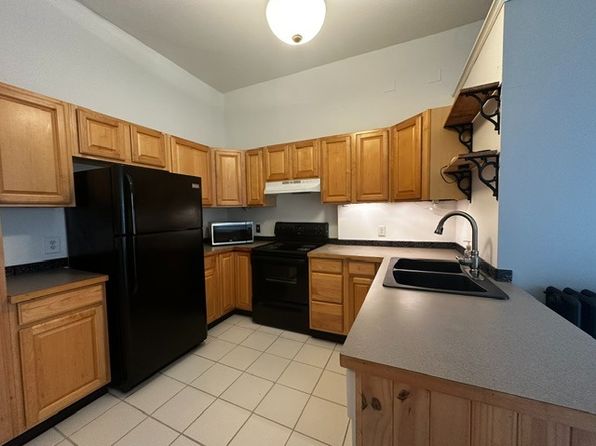 7121-7125 California Ave SW #E