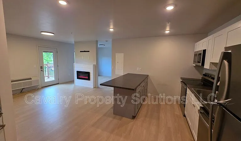 1221 Commonwealth Ave #207 — Photo 8