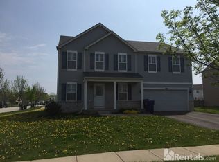 1102 S Wabena Ave, Minooka, IL 60447