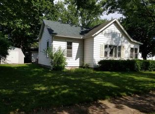 1129 Jefferson St, Rochester, IN 46975