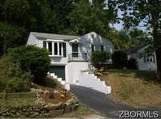 2105 Norwood Blvd, Zanesville, OH 43701