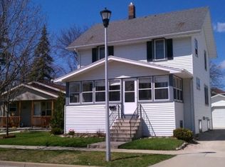 353 E 3rd St, Fond Du Lac, WI 54935