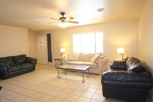 4th image of 1675 Onyx Ln