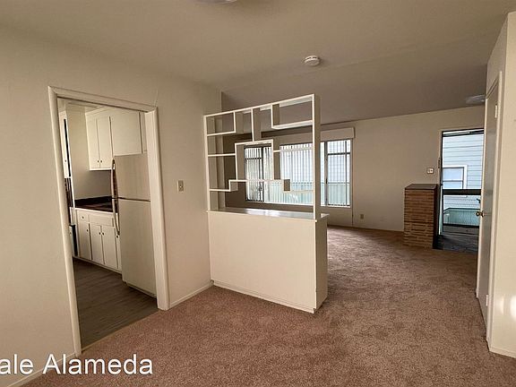 4th image of 1548 Santa Clara Ave #D