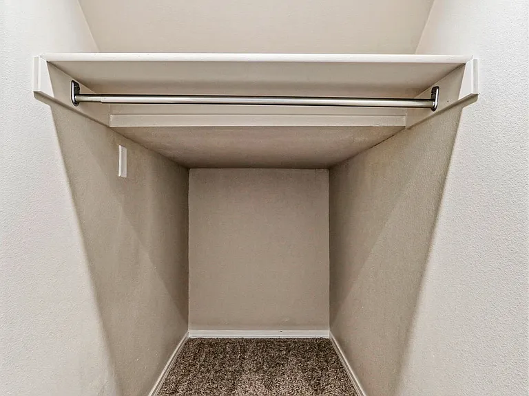 714 Hc Gilbert Minjares Dr — Photo 11