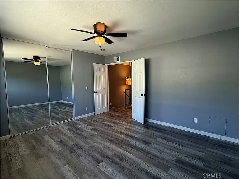 228 N Kodiak St #C — Photo 11