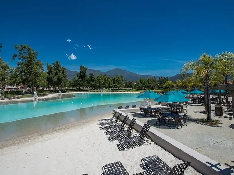20891 Porter Ranch Rd — Photo 54