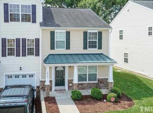 8836 Thornton Town Pl, Raleigh, NC 27616