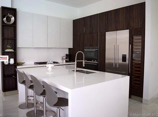 19284 SW 60th Ct, Fort Lauderdale, FL 33332