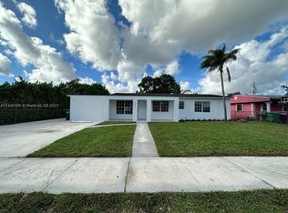 2971 NW 185th Ter, Miami Gardens, FL 33056