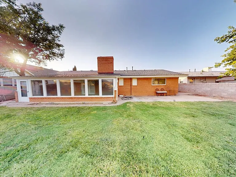 317 W Blanco Dr — Photo 12