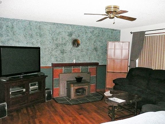 5th image of 12808 NE 85th St