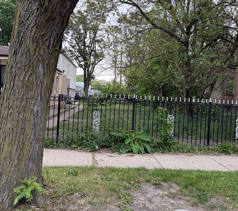 1st image of 6549 S Marshfield Ave