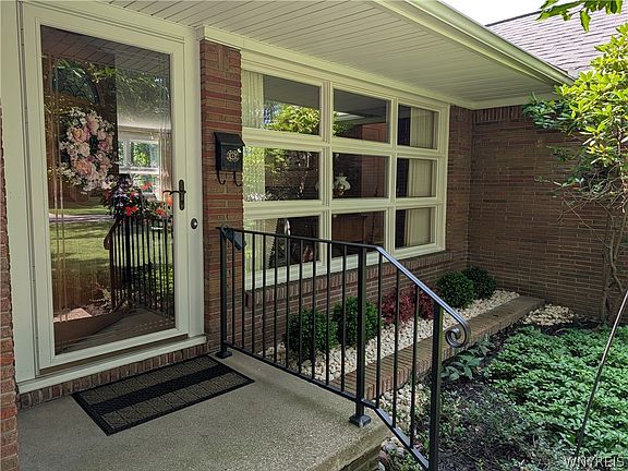 4th image of 8325 Vernon Cir