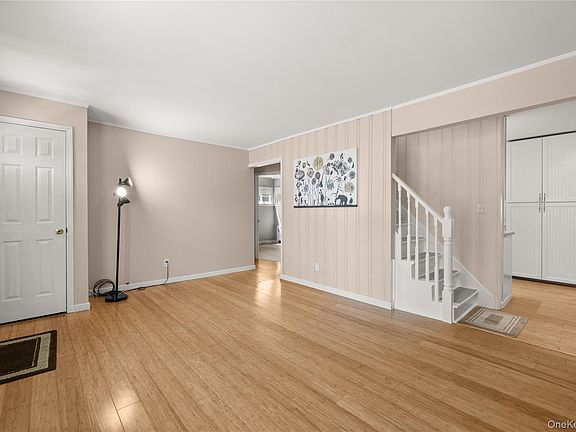 4th image of 163 Buffalo Avenue
