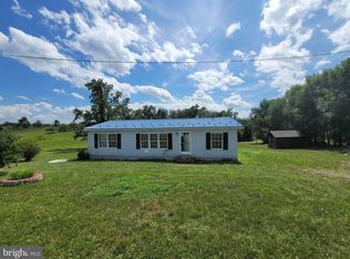 578 Middle Rd, Newville, PA 17241