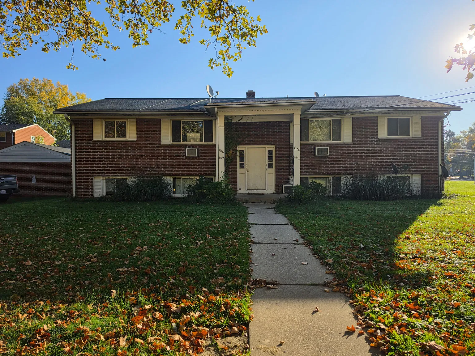 2 bed, 750 sqft, $1,500 — Photo 1