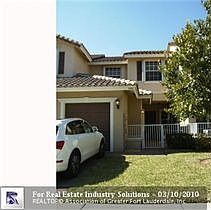 2nd image of 3391 Lakeside Dr #3391