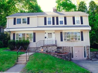 40 Dellwood Rd, Worcester, MA 01602