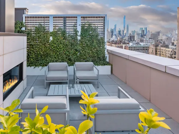 1289 Lexington Avenue image 19 of 25