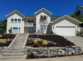 2653 SE Lincoln St, Portland, OR 97214