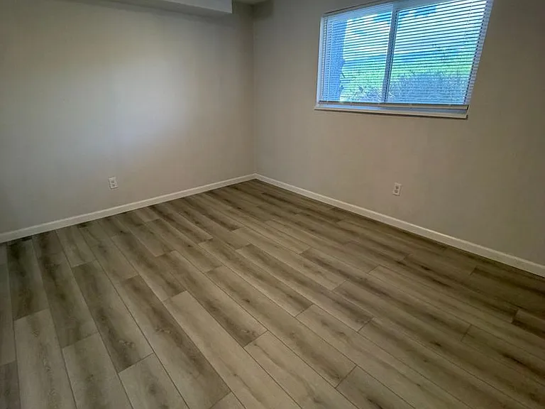 1809 Earlyview Ct — Photo 12