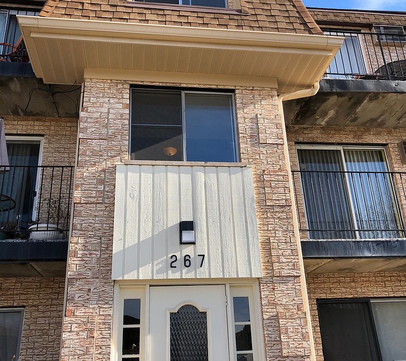 1st image of 267 Shorewood Dr APT Gc