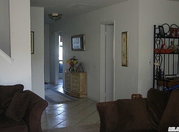 5th image of 83 Hidden Ponds Cir