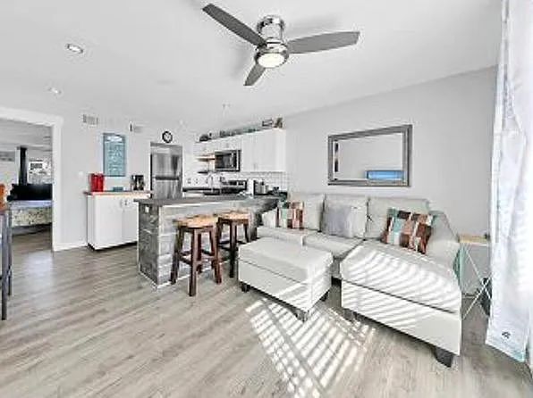 683 Nautilus Ct Unit 104, Fort Walton Beach, FL 32548