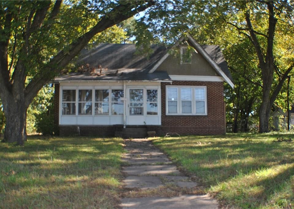 1st image of 420 N 20th St