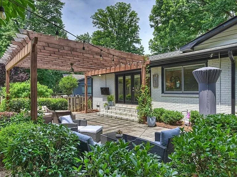 6139 Candlewood Dr — Photo 23
