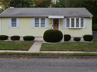 703 Hillside Ave, Hartford, CT 06106