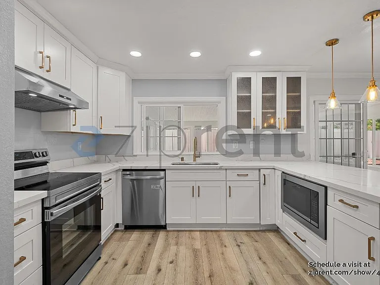 4574 Ellen Way — Photo 17