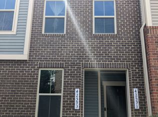 42593 Burbank Ter, Sterling, VA 20166