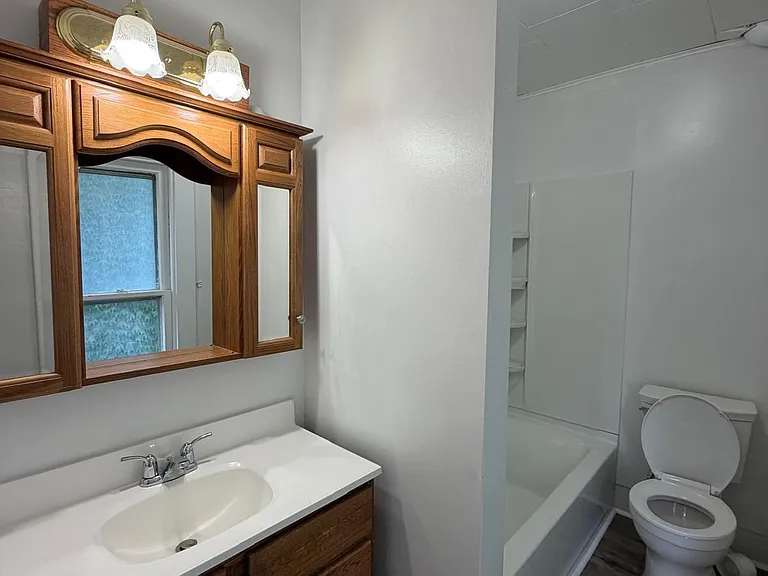 422 W High St #2 — Photo 6
