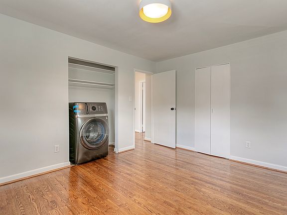 5th image of 3007 Portsmouth Ave APT 3