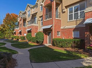 550 Lincoln Ln APT 2004, Dearborn, MI 48126